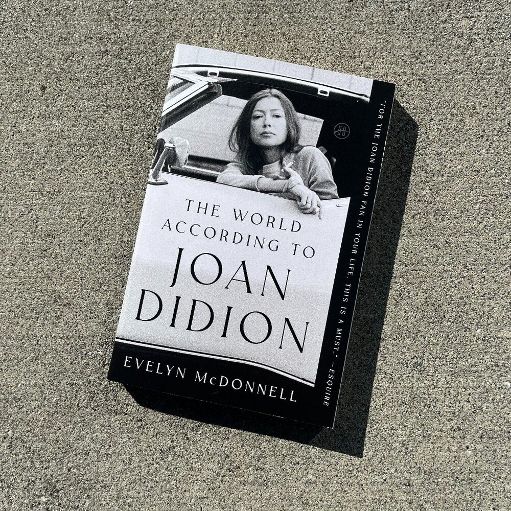 the world according to joan didion (paperback)